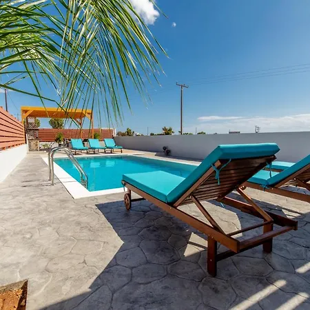 Kallipateira Villa Lachania